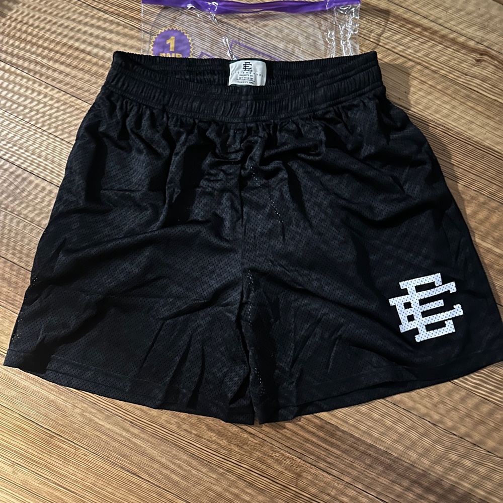 Eric Emanuel EE Basic Short Black/White | Brand New | Authentic | Size Medium